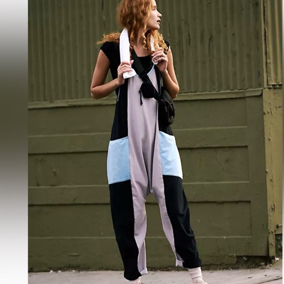 NWT. Free people movement Hot Shot Onesie Raindrop Combo Size: L - Picture 5 of 7